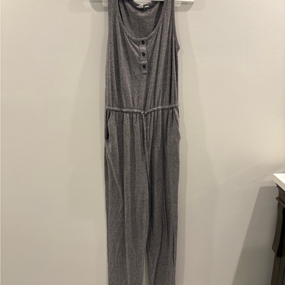 GAP Gray Sleeveless Jumpsuit